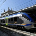 Naples: Hop-On Hop-Off Bus Tour with Train from Salerno - The Journey Begins: From Salerno to Naples