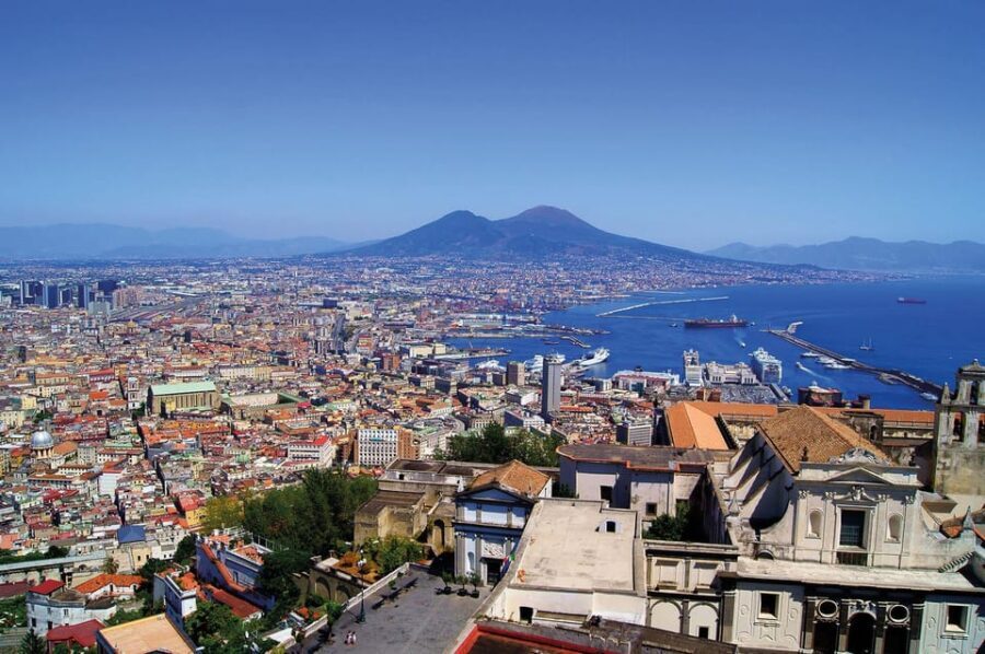 Napoli: shared tour between history and food - Who Should Consider This Tour?
