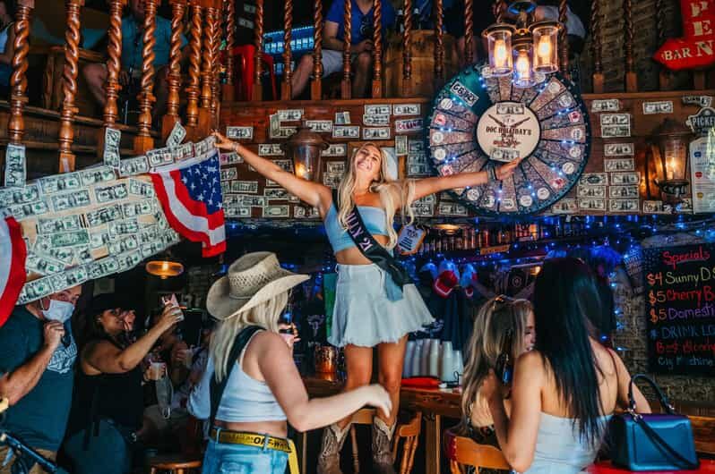 Nashville Bar Crawl: Guided Pub Crawl with Drinks Discounts - What to Expect from the Nashville Bar Crawl