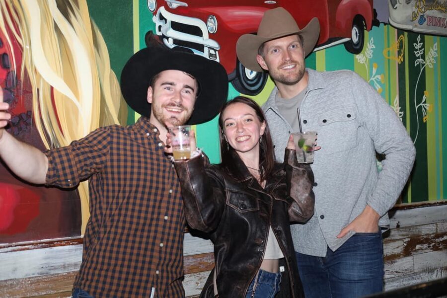 Nashville: Broadway Boyfriends Bar Crawl - Line Dancing at Hanks Boogie Bar