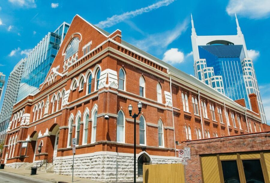 Nashville: Guided City Van Tour - The Details of the Nashville Guided City Van Tour
