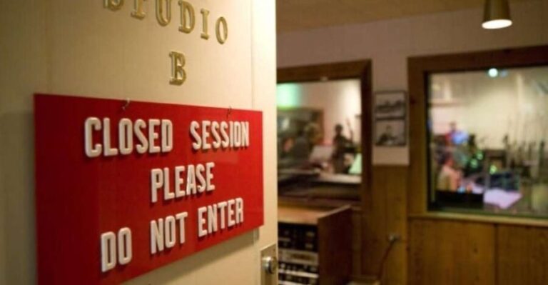 Nashville: RCA Studio B & Country Music Hall of Fame Combo - A Detailed Review of the Nashville: RCA Studio B & Country Music Hall of Fame Combo