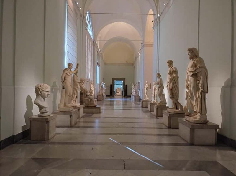 National Archaeological Museum synchronized audioguided tour without QR or app - Exploring the Museum: A Step-by-Step Breakdown