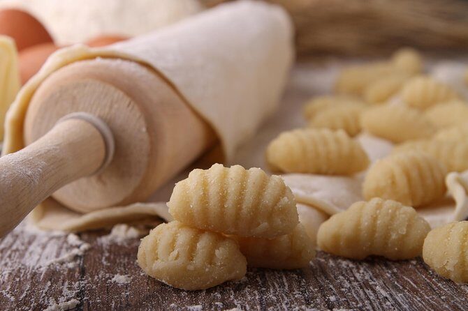 Natural Food & Wine in Milanese Home - Eat with Locals! - A Deeper Look Into the Experience