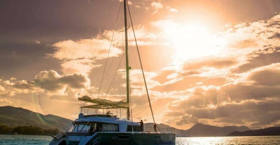 Naxos: Catamaran Cruise with Lunch & Drinks - An In-Depth Look at the Catamaran Cruise Experience