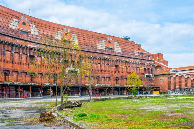 Nazi Party Rally Grounds & Old Town Private Walking Tour - The Value of This Tour