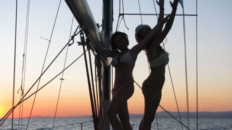 Neos Marmaras: Sunset West Sithonia Islets Sailboat Tour - Who Will Love This Tour?