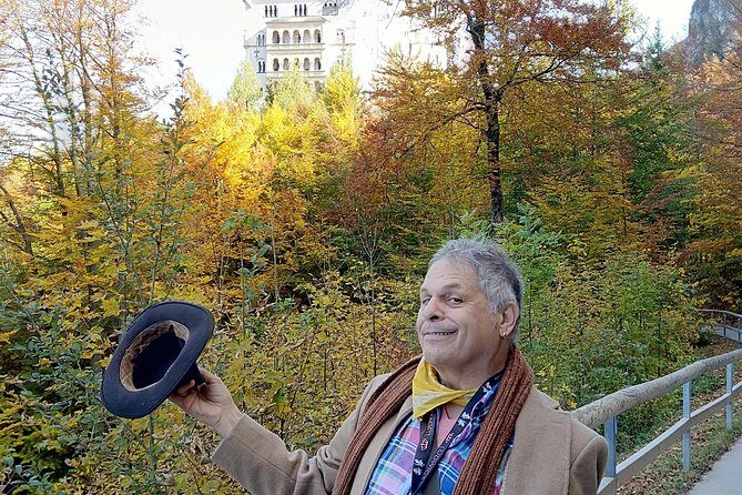 Neuschwanstein Castle Small-Group Guided Day Trip from Munich - The Details of the Experience