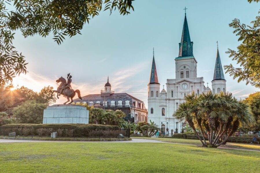 New Orleans: French Quarter Photo Shoot and Walking Tour - Why This Tour Offers Great Value