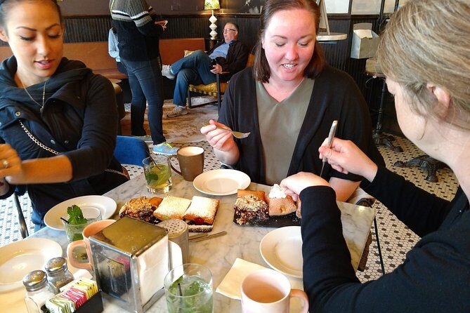 New Orleans Garden District Food, Drinks & History Walking Tour - The Guide: Michelle’s Passion and Expertise