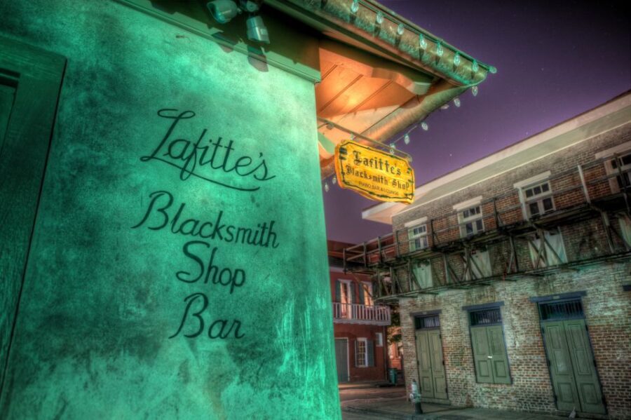 New Orleans: Haunted Pub Crawl - Authenticity and Authentic Experiences