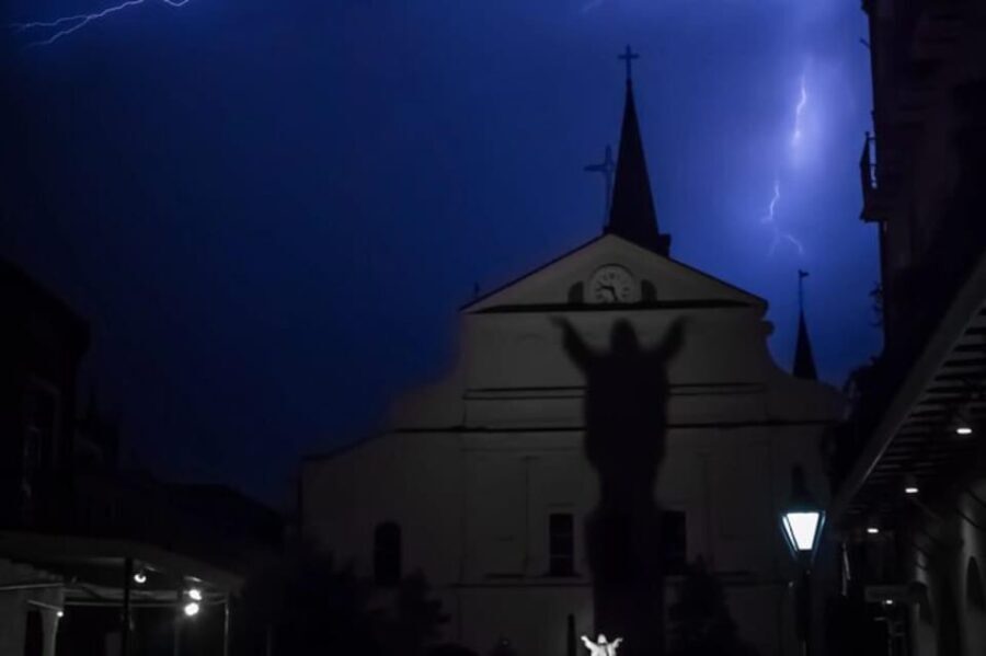 New Orleans: Historical Ghost Bus Tour - What’s Included and What’s Not