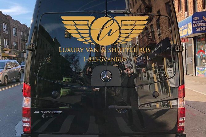 New York City Airport Group Arrival Transfer - The Value of a Luxury Group Transfer