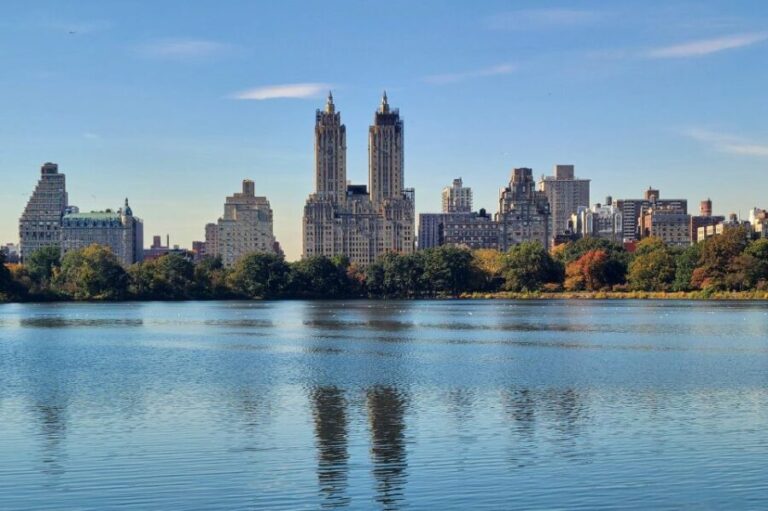 New York City: All Day Bike Rental and Central Park Picnic - The Bike Ride: Navigating Central Parks Pathways