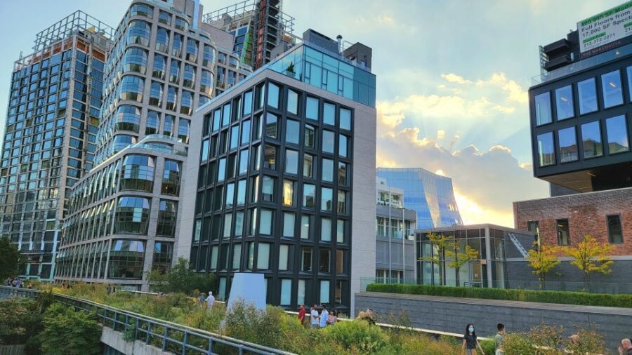 New York City: Secrets Of High Line Park Walking Tour - An In-Depth Look at the Experience