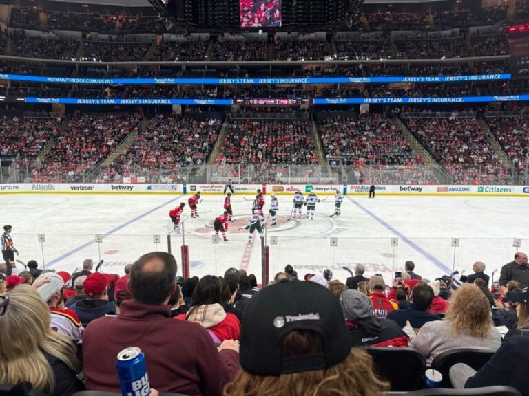 Newark: New Jersey Devils Ice Hockey Game Ticket - A Closer Look at the Hockey Experience in Newark