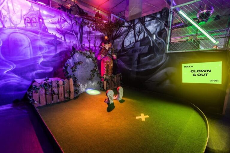 Newcastle: Junkyard Golf Tickets for 9 or 18 Holes - The Experience at Junkyard Golf Club in Newcastle