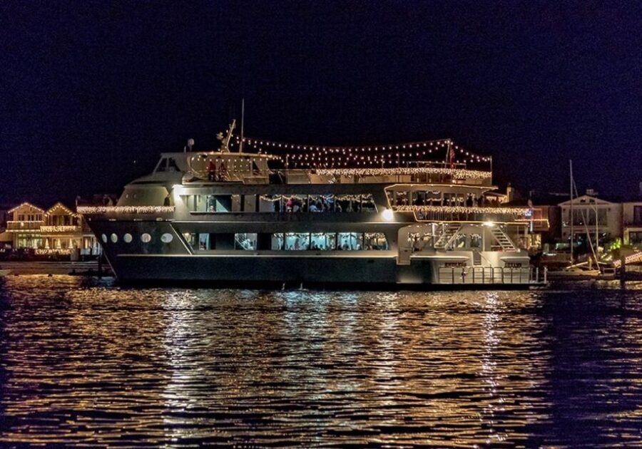 Newport Beach: Christmas Day Buffet Brunch or Dinner Cruise - Why We Think This Experience Is Worth It