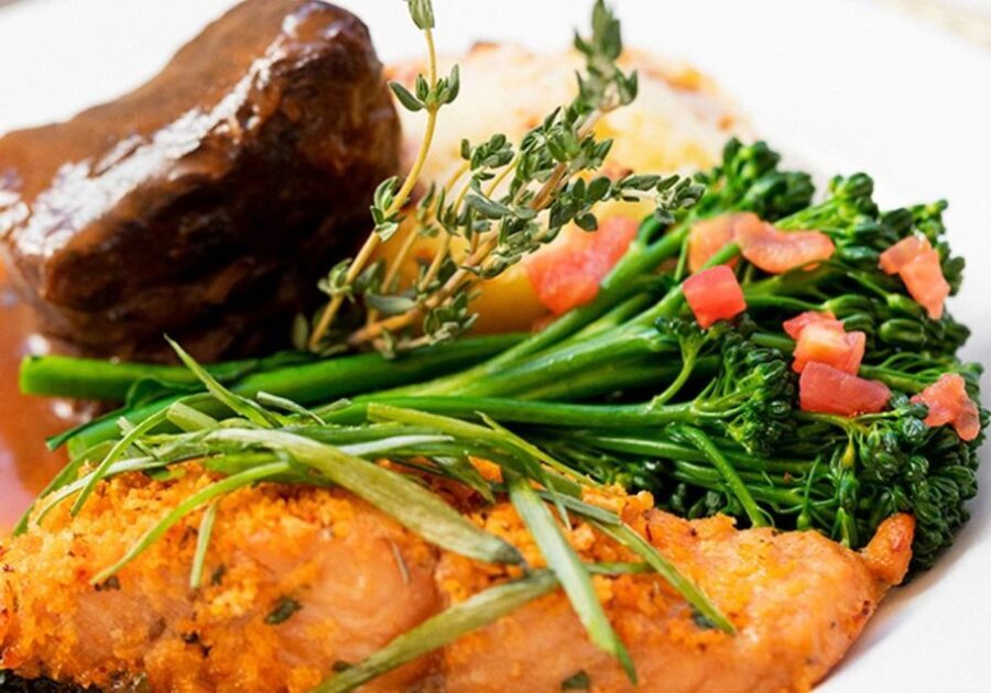 Newport Beach: Christmas Eve Buffet Brunch or Dinner Cruise - What Makes This Experience Valuable?