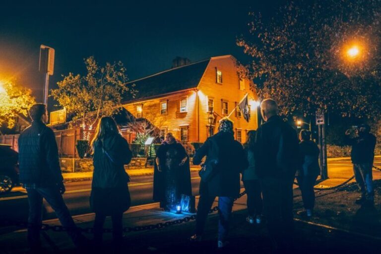 Newport: Historic District Ghosts Guided Walking Tour - The Authenticity and Research Behind the Tales