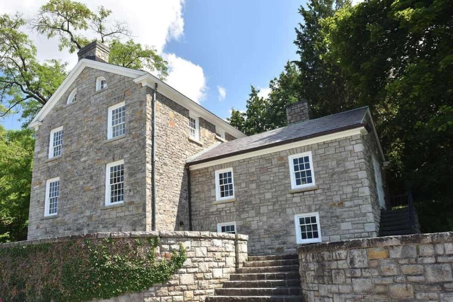 Niagara Falls and Niagara-on-the-Lake Ultimate Day Tour - What Travelers Say