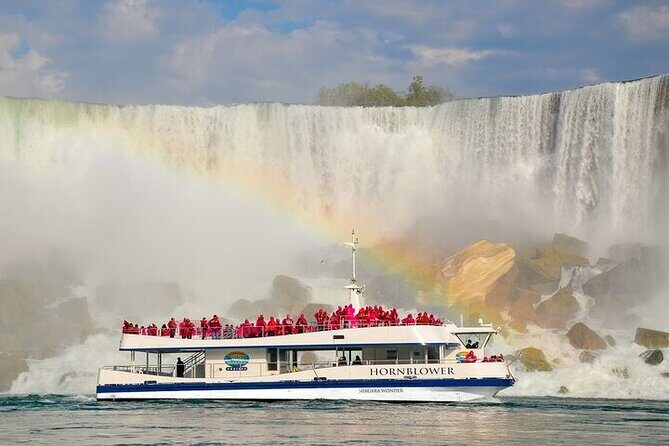 Niagara Falls Toronto Montreal Quebec 5 Day Tour from Boston - A Closer Look at the Itinerary