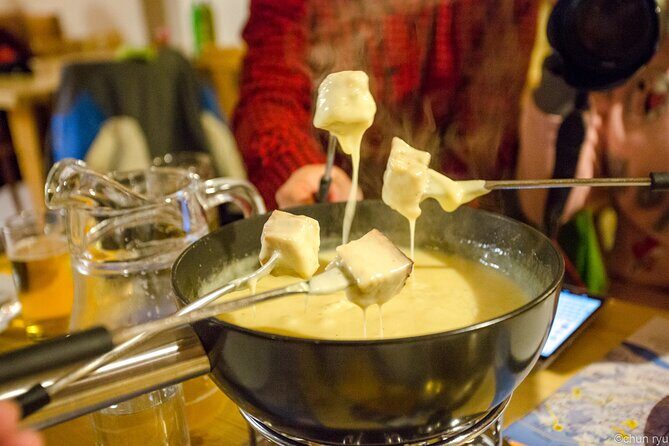 Night Sledding with Fondue - The Experience in Detail