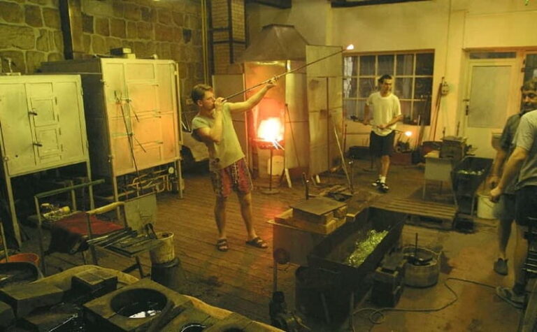 Nizbor Glass Factory Tour - A Detailed Look at the Nizbor Glass Factory Tour