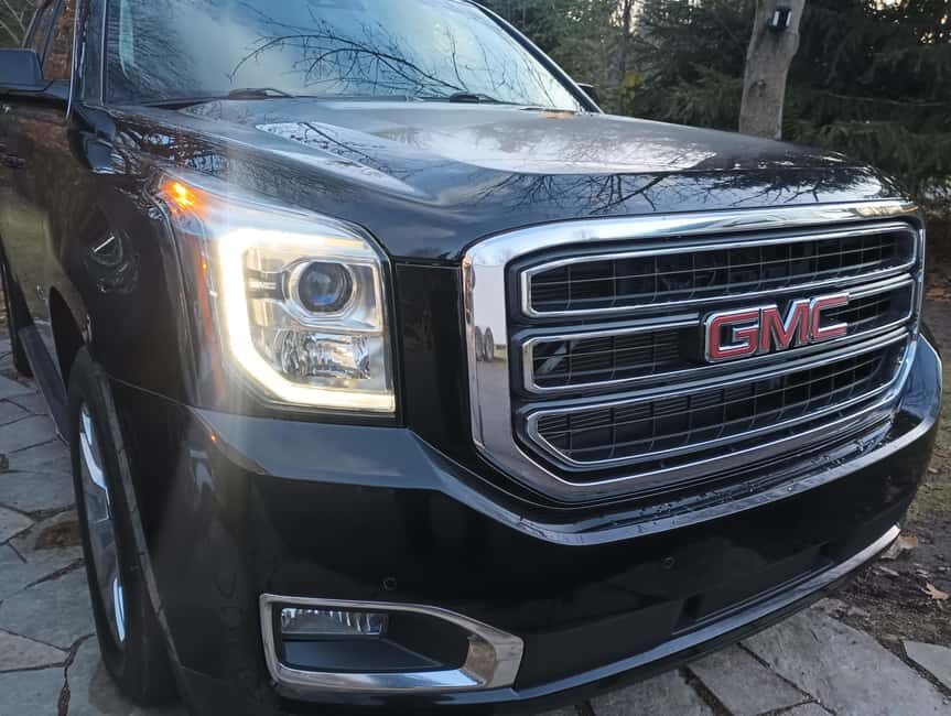 NON BUS Traverse City Leelanau Peninsula Sunset Wine Tour - Who Should Take This Tour?