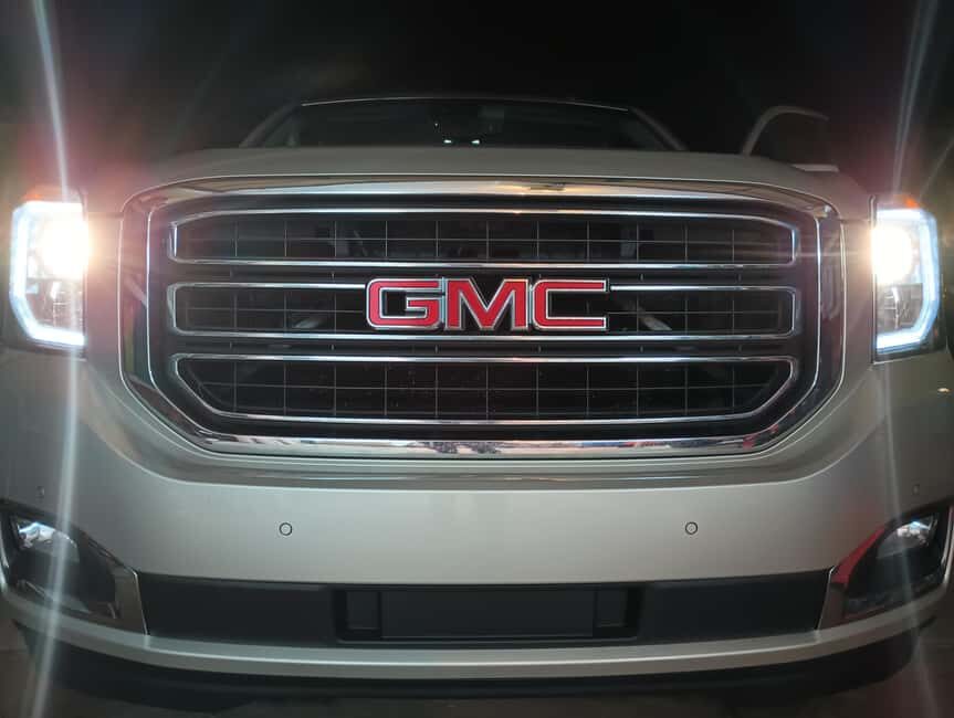 NON BUS Traverse City VIP Brewery Distillery Wine Tour - Why This Tour Offers Real Value