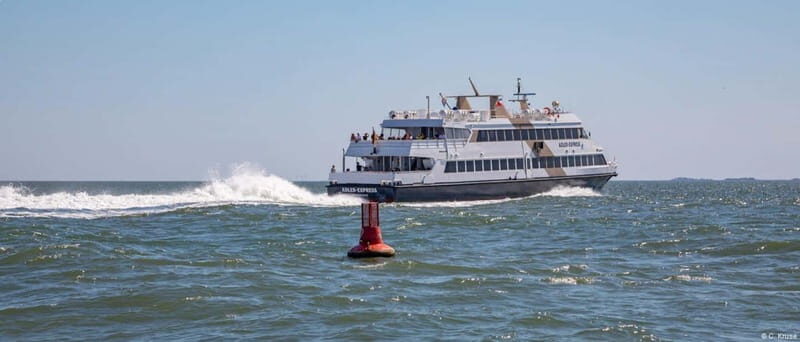Nordstrand: Daytrip by boat to Helgoland - An In-Depth Look at the Helgoland Daytrip