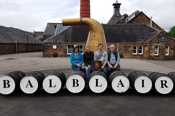 North Highland Deluxe Whisky Tour with Castle Admission - Distillery Stops: Whisky Craftsmanship Up Close