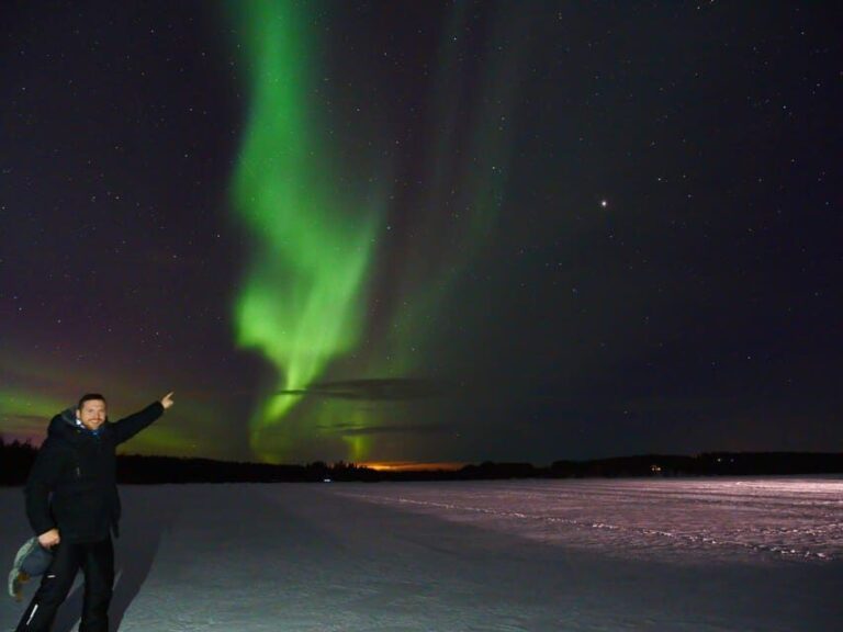 Northern Lights Hunting with Aurora Workshop - The Journey Through the Arctic Wilderness