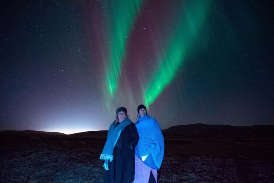 Northern Lights in Super Jeep, Photos, Hot Cocoa, Pastries - FAQs