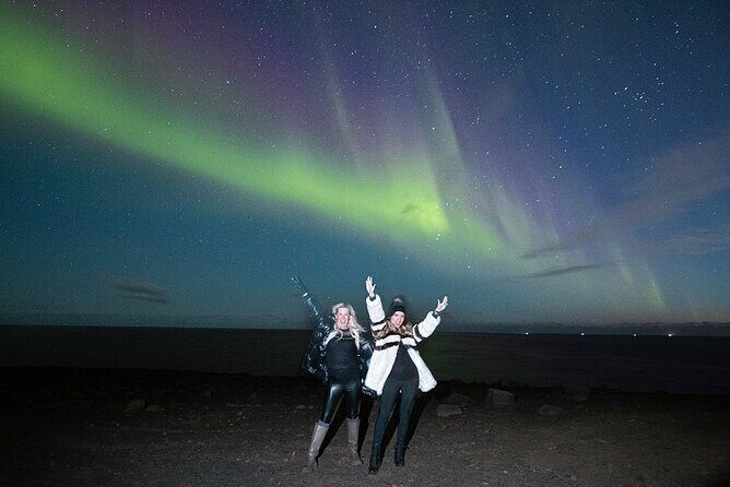 Northern Lights Small Group Tour with Photos - An In-Depth Look at the Experience