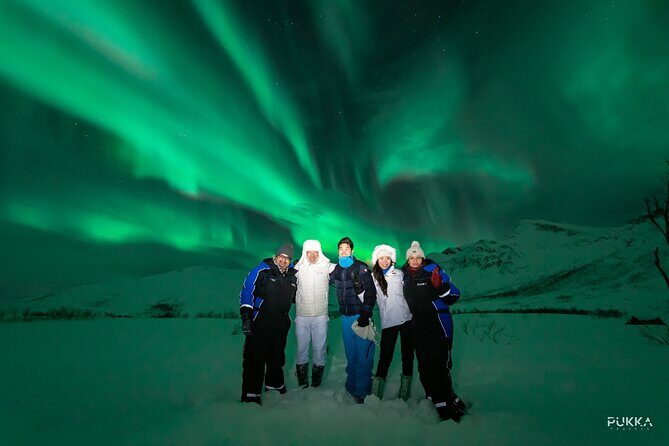 Northern Lights x Mini Bus Chase - An In-Depth Look at the Northern Lights x Mini Bus Chase