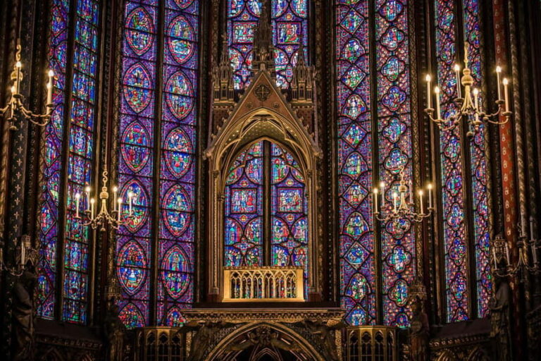 Notre-Dame Outdoor Tour with Pastry & Sainte-Chapelle Entry - A Detailed Look at the Experience