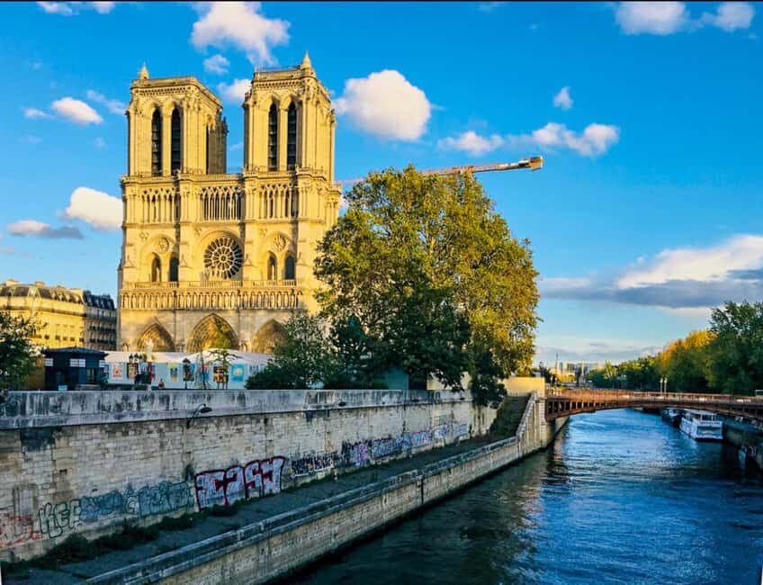 Notre-Dame: Tour with Guide and Optional Seine River Cruise - Analyzing Value and Practicalities