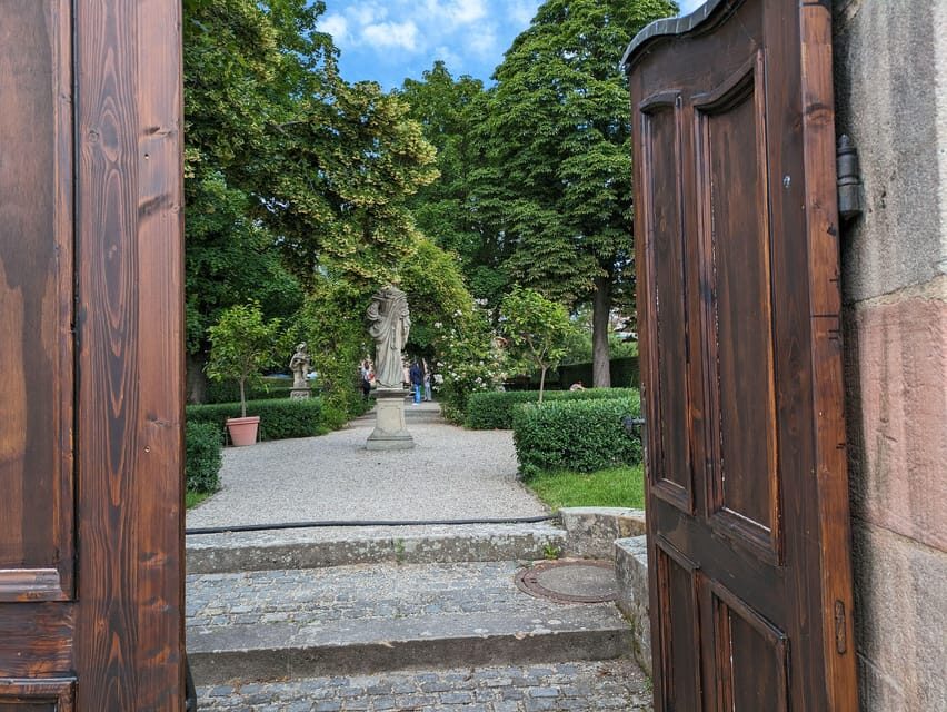 Nuremberg: St. Johannis Friedhof &Hesperidengärten IN GERMAN - The Itinerary in Detail