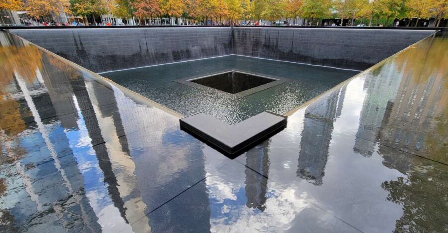 NYC: 9/11 Memorial and Financial District Walking Tour - A Closer Look at the Tour Experience
