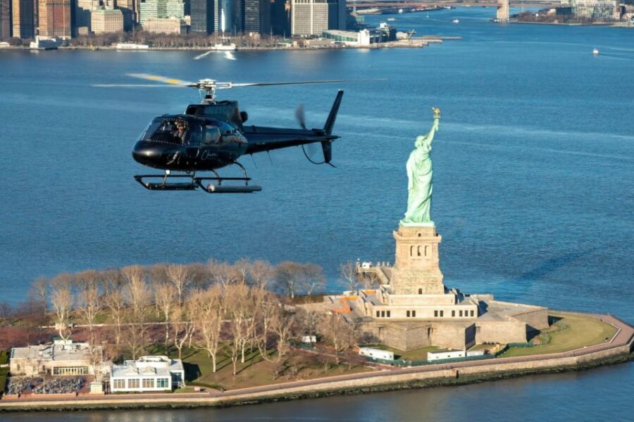 NYC: Big Apple Helicopter Tour - What to Expect at the Flight
