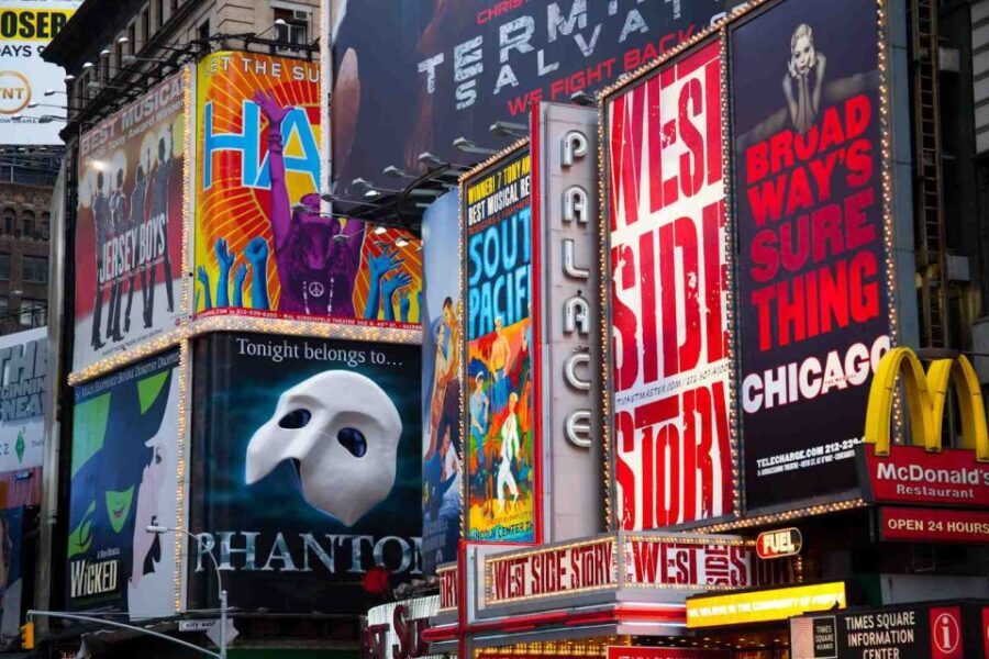 NYC: Broadway and Times Square Insider Tour with a Performer - A Deeper Dive Into the Broadway and Times Square Insider Tour