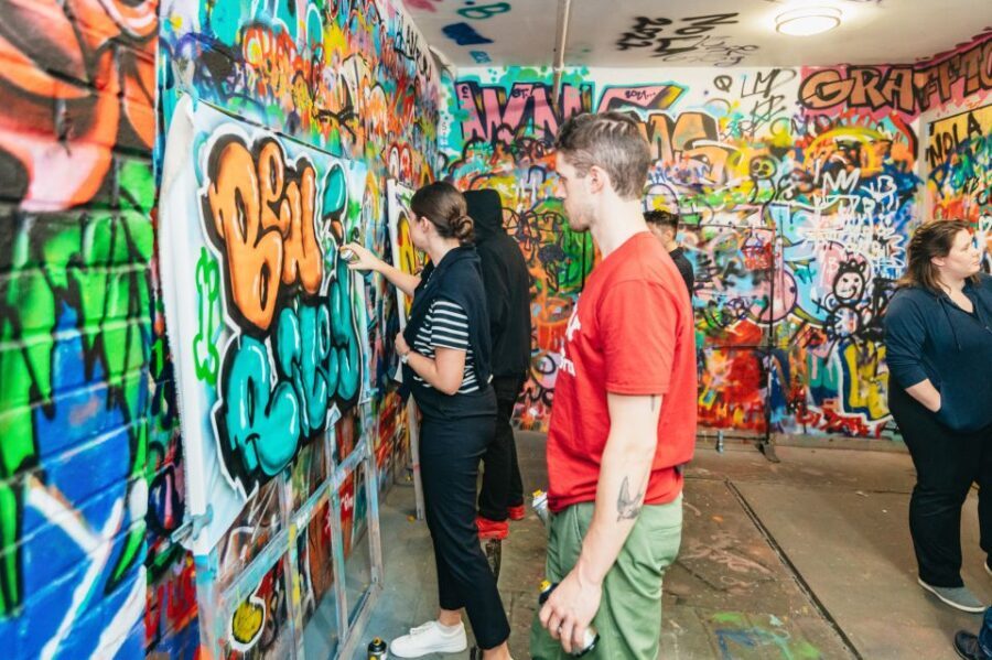 NYC: Brooklyn Graffiti Workshop with Local Artist - The Sum Up