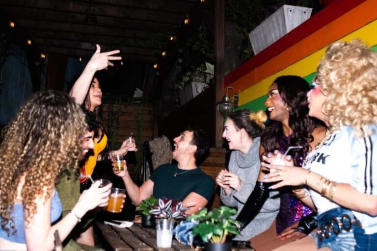 NYC: Fabulous Drag Night Out with a Drag Queen - The Parade to the Drag Hot Spot