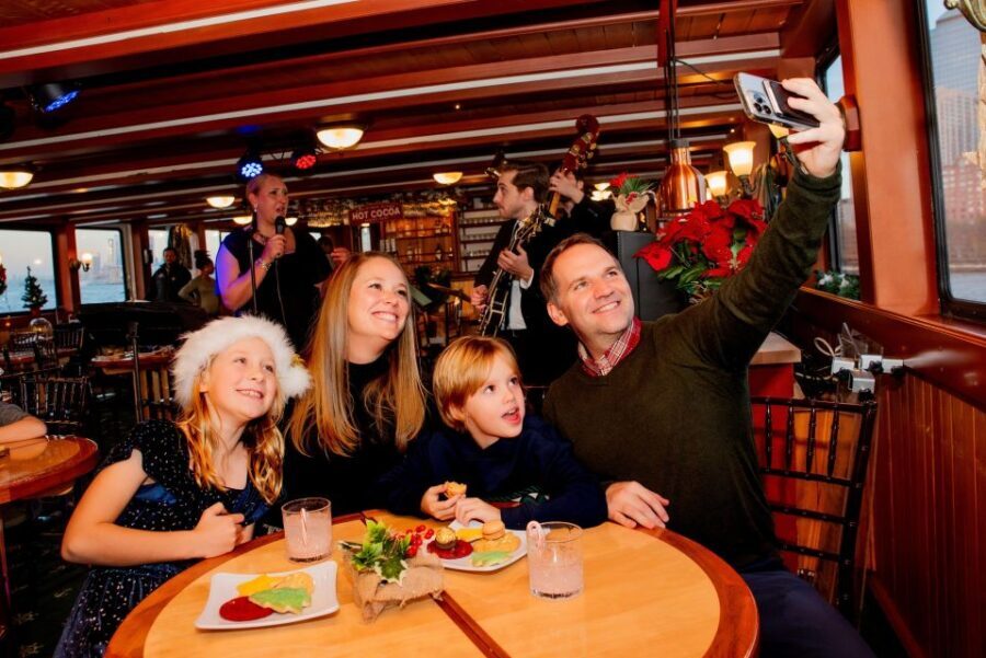 NYC: Holiday Yacht Cruise with Jazz, Cocoa & Carols