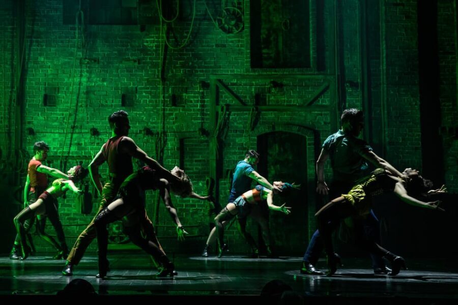 NYC: Moulin Rouge! the Musical on Broadway - A Deep Dive into the Moulin Rouge Experience