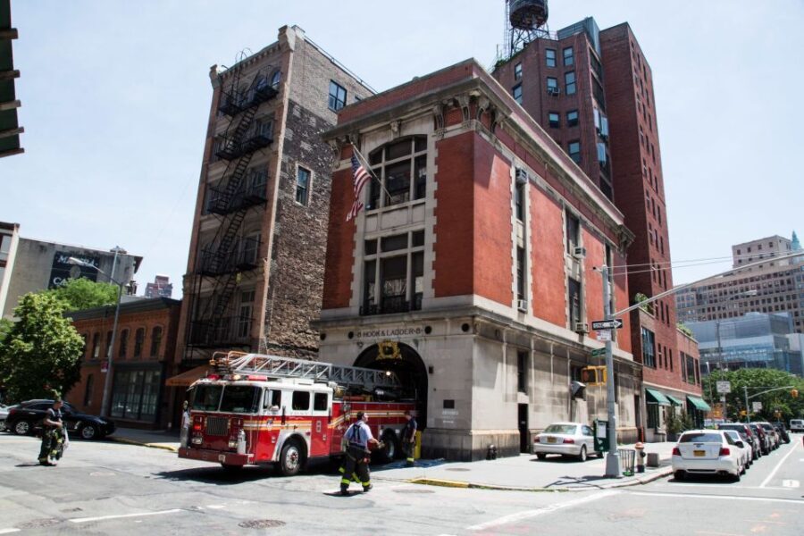 NYC: Private Ghostbusters Sites Tour - Exploring New York City Through Ghostbusters Eyes