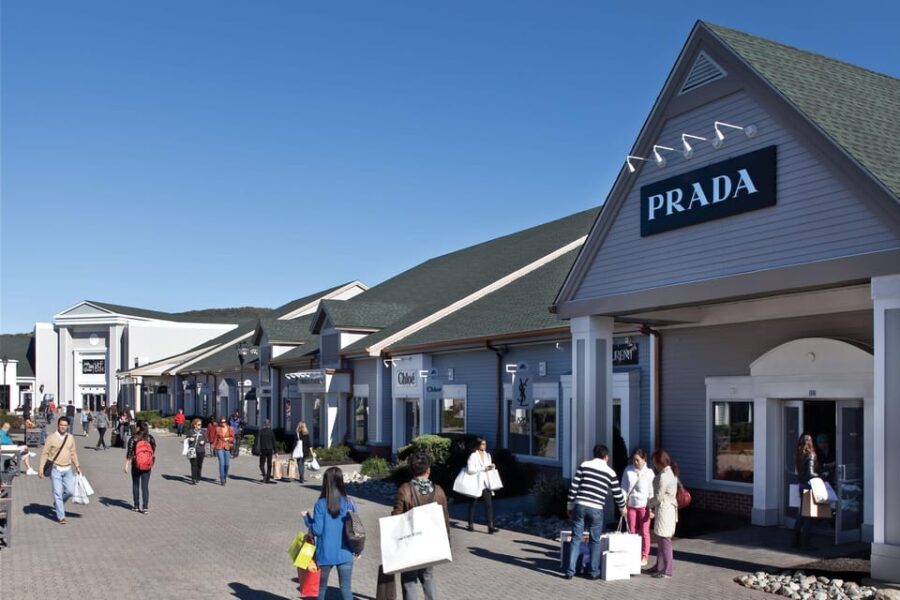 NYC: Woodbury Outlets Private Shopping Tour - A Detailed Look at the Woodbury Outlets Private Shopping Tour