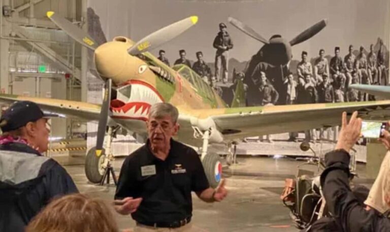 Oahu: Pearl Harbor Aviation Museum Entry & Hangar Tour - A Close Look at the Tour Experience