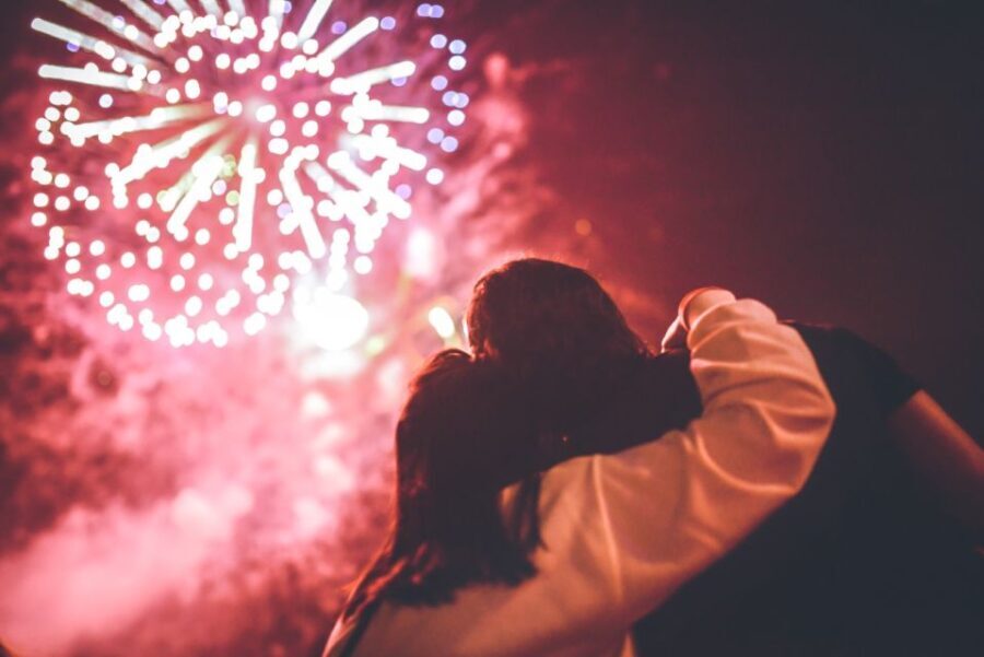 Oahu: Waikiki Friday Fireworks Cruise with Snacks and Drinks - A Deep Dive into the Waikiki Fireworks Cruise Experience
